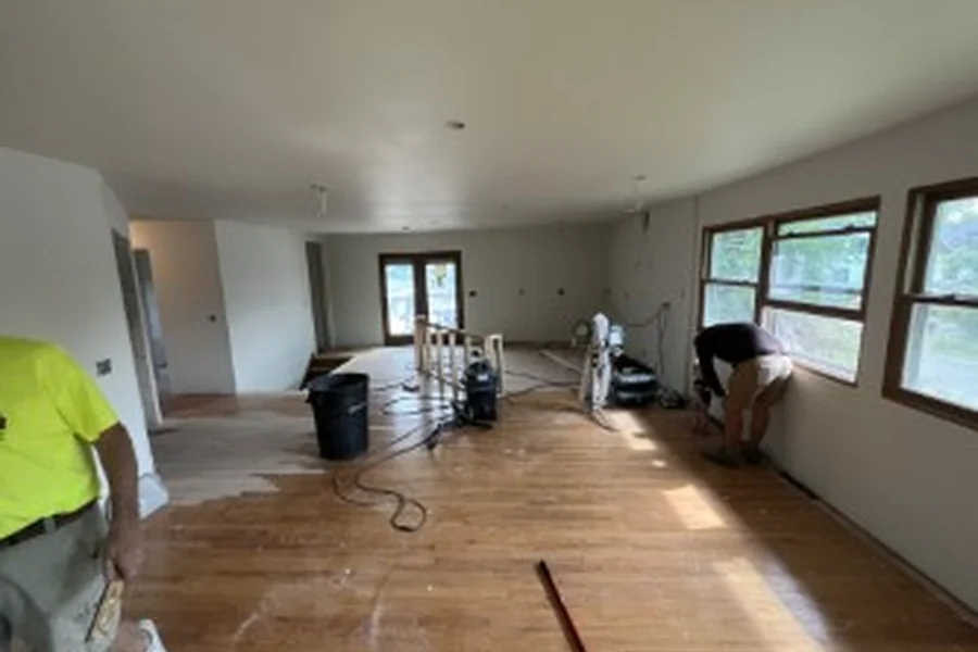 the living space before renovation